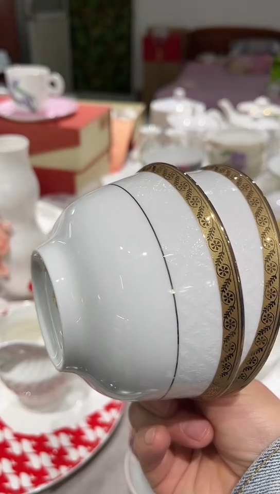 瓷2个4.7英寸碗隆达