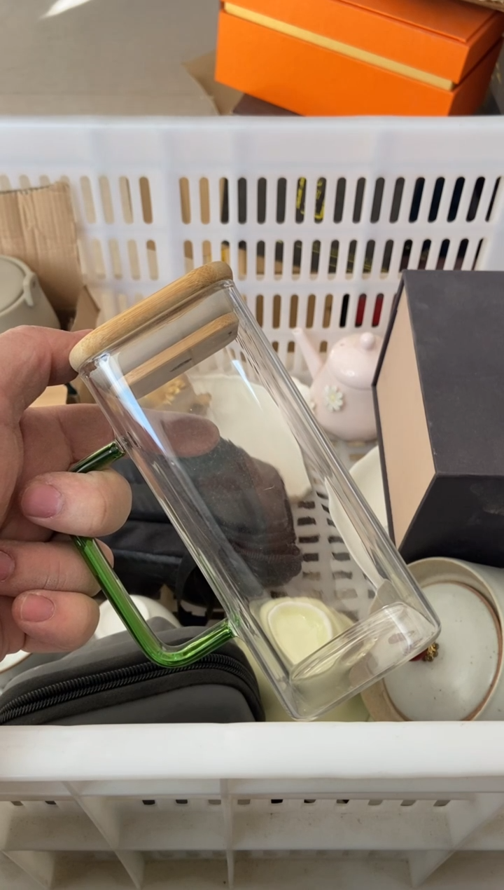 杯无运费险有瑕疵的摄影的产品有使用过的痕迹有点脏介意勿拍