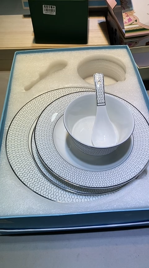 【闪购商品】瓷片11111111111111111