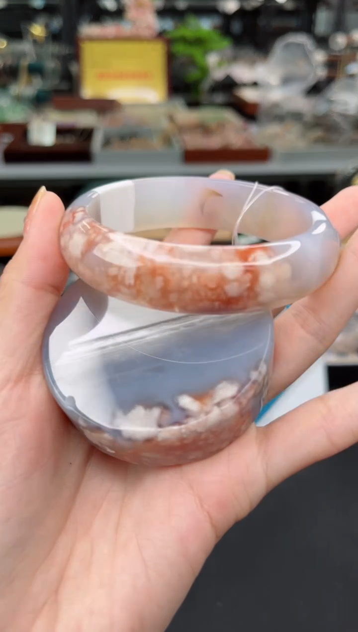 【闪购商品】石英质玉手镯未镶嵌62圈口（赠送镯心）6242092