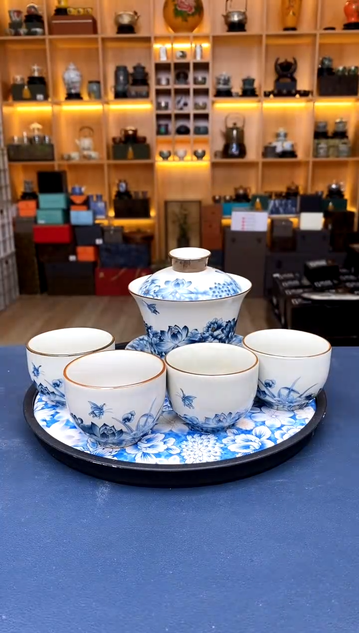 【闪购商品】撤柜高货，价格随便开@@