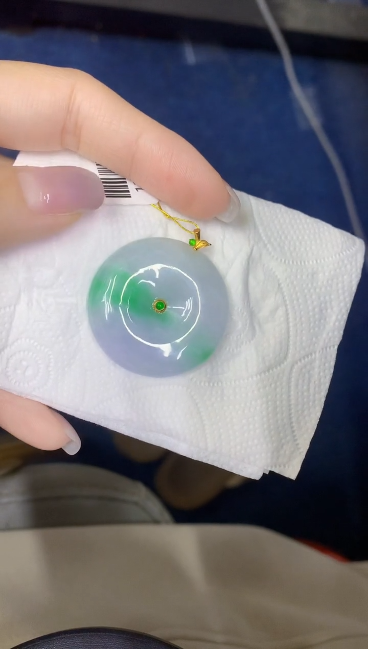 颈饰18K金镶嵌翡翠缅甸天然翡翠A货