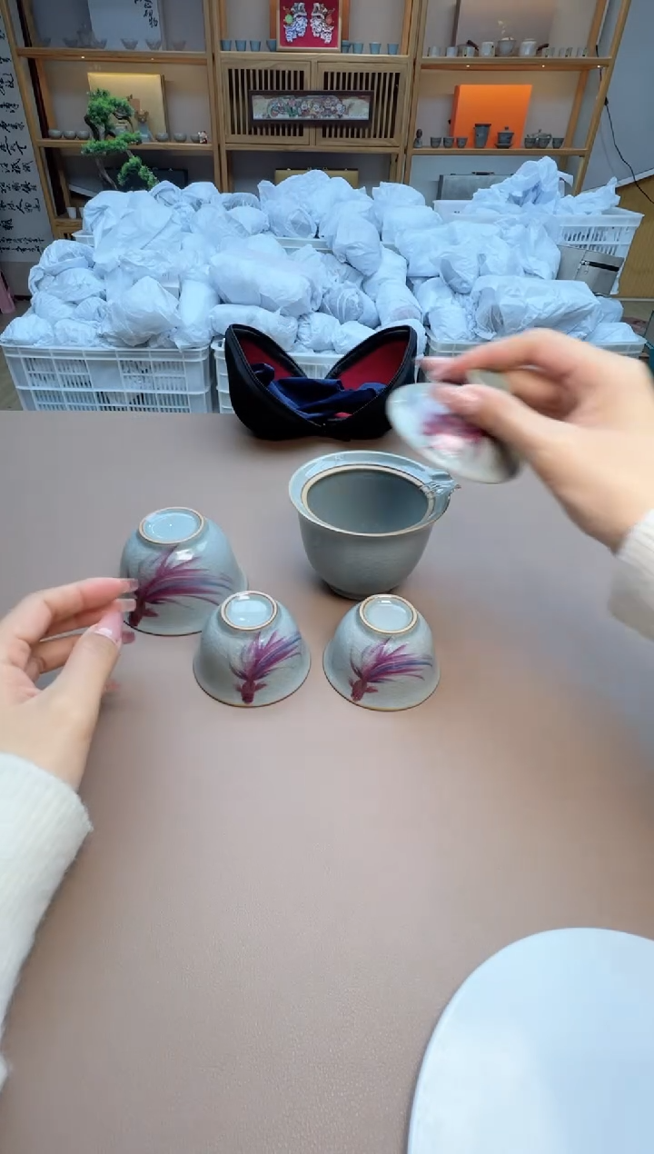 【闪购商品】摆件瓷制品S1111111111111