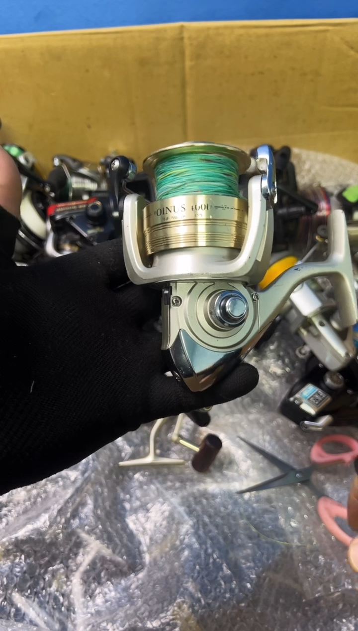 北****宝微瑕钓鱼轮，直播间讲解为准，看清楚再拍，如有拆卸不退换