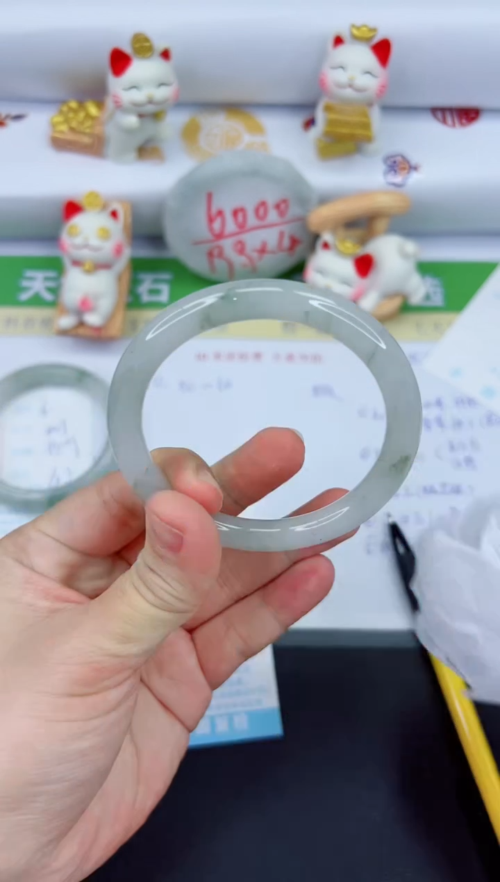 【闪购商品】石英质玉手镯未镶嵌7-59.3