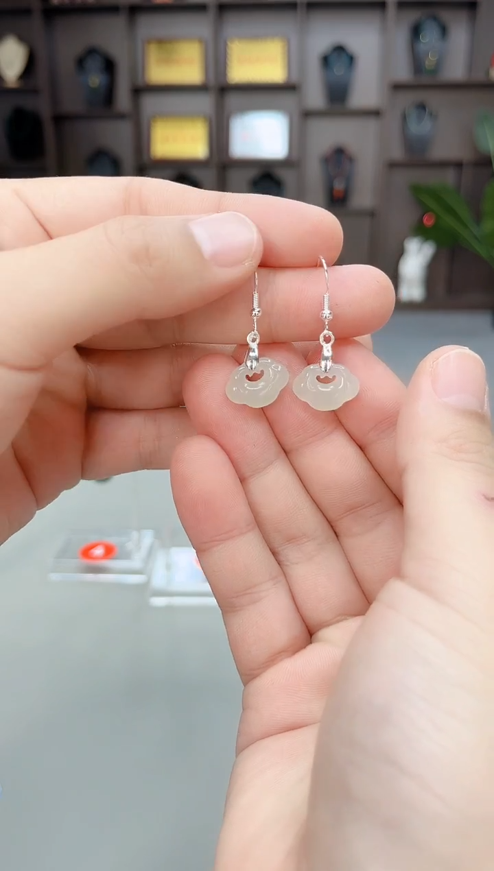 未镶嵌和田玉（子料）耳饰Z05