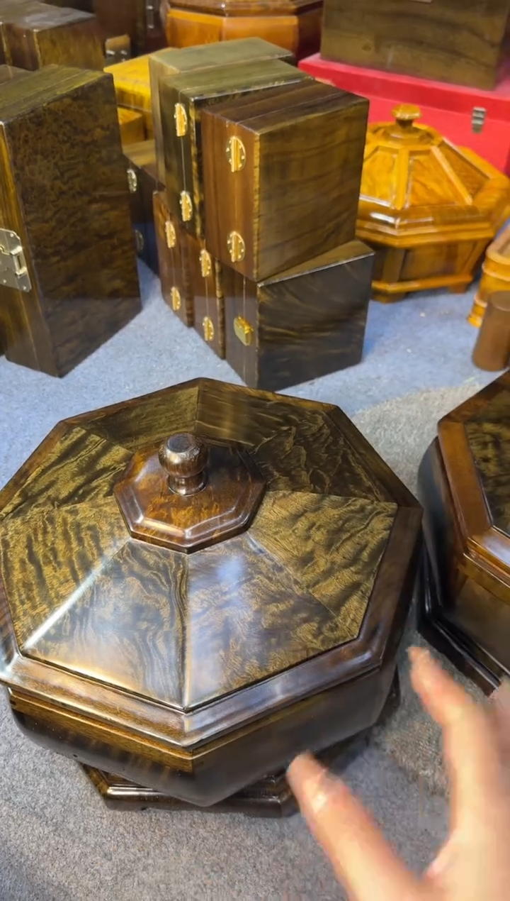 【闪购商品】乌木类成套家具阴沉乌木八角果盒