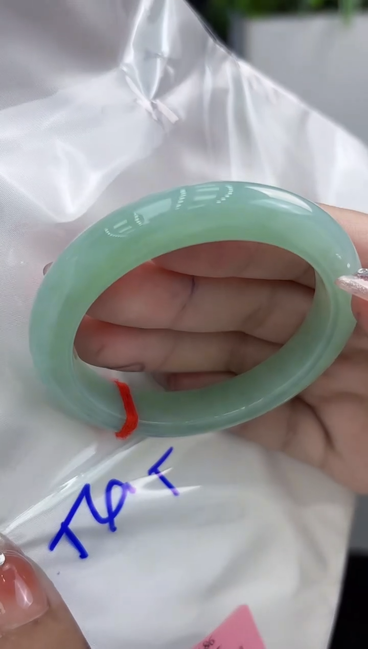 【闪购商品】翡翠手镯未镶嵌翡翠手镯