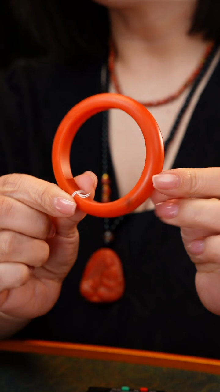 未镶嵌南红玛瑙手镯保山手镯