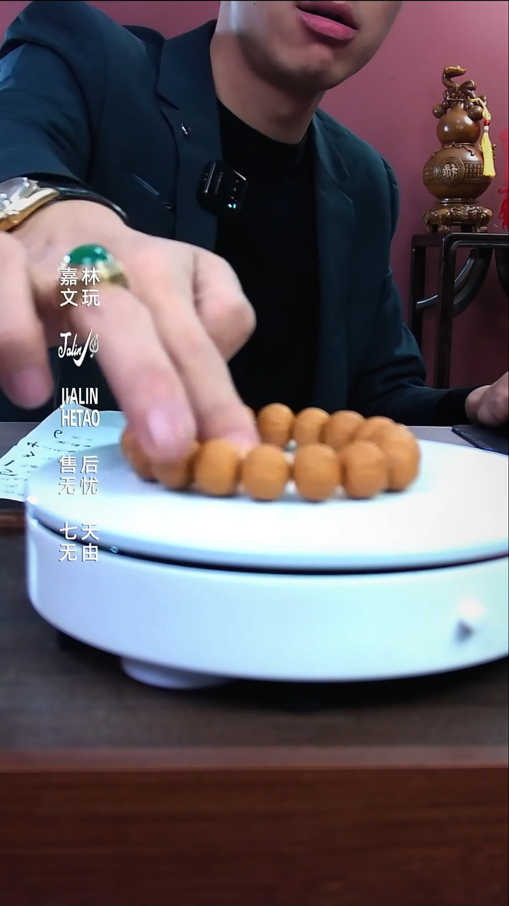 吊坠文玩核桃猴头手串