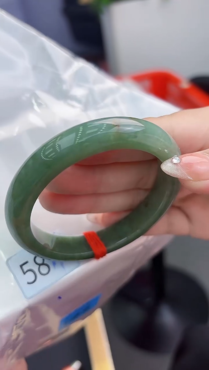 【闪购商品】翡翠手镯未镶嵌翡翠手镯