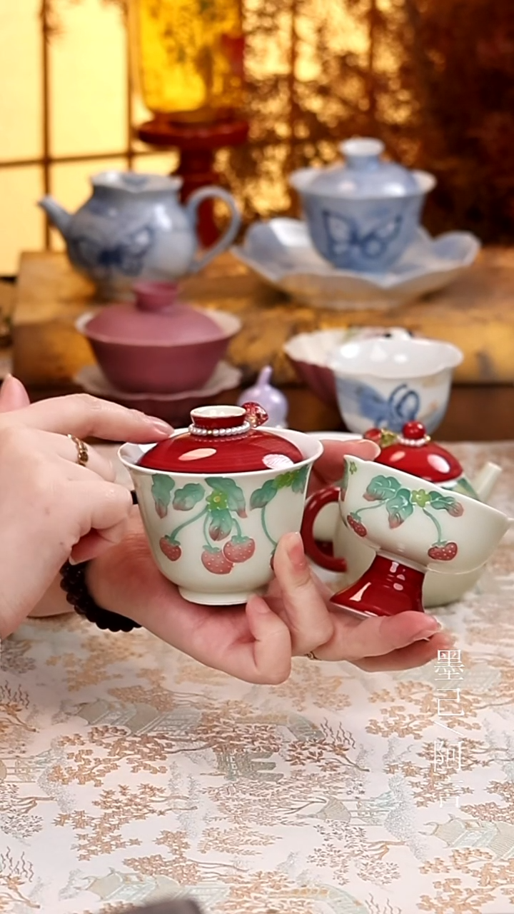 盖碗+茶杯+提溜                