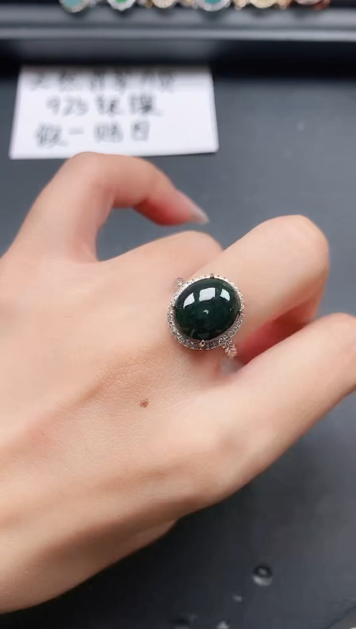 翡翠戒指银S925镶嵌111111