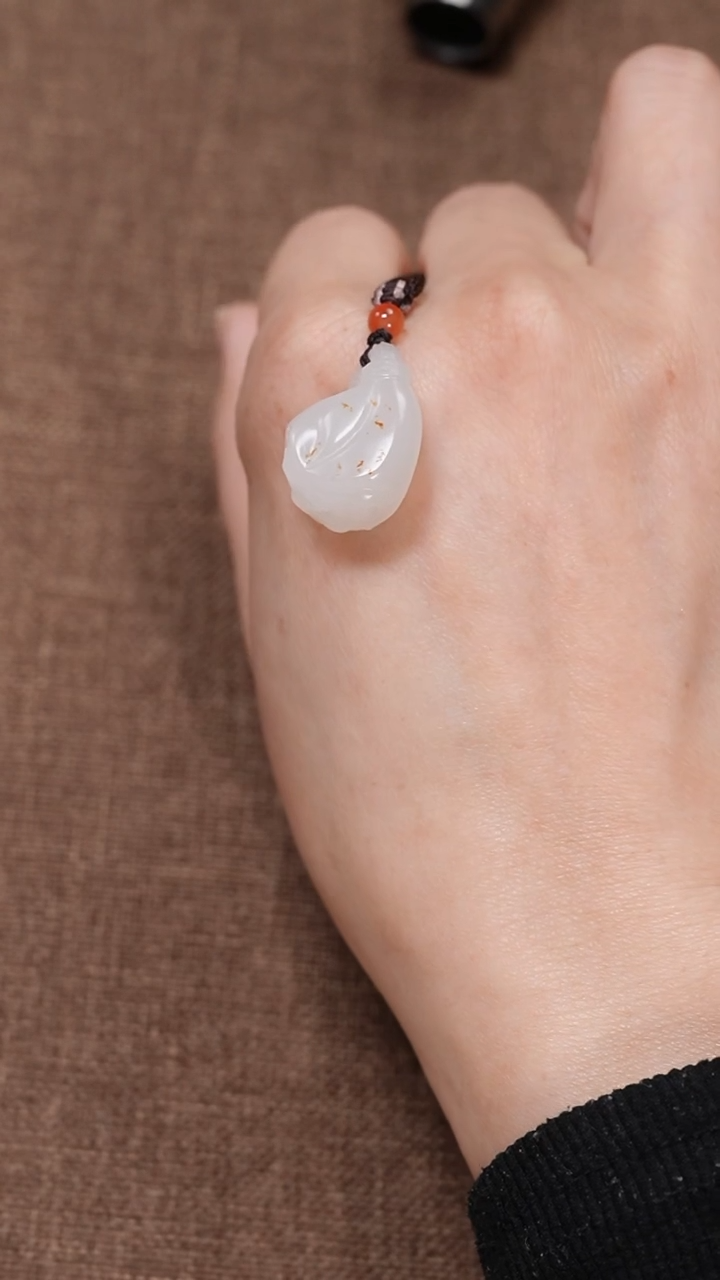 【闪购商品】和田玉颈饰未镶嵌02