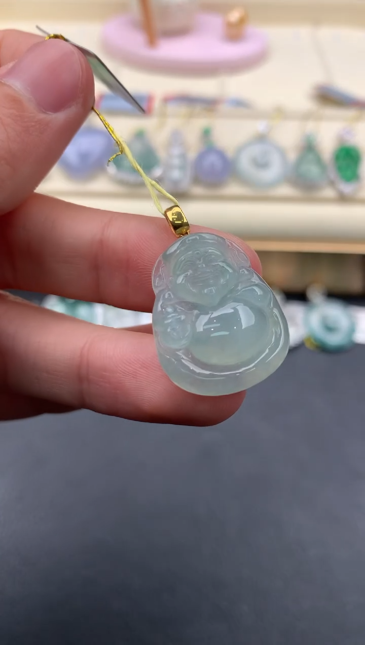 【闪购商品】翡翠颈饰18K金镶嵌W103     