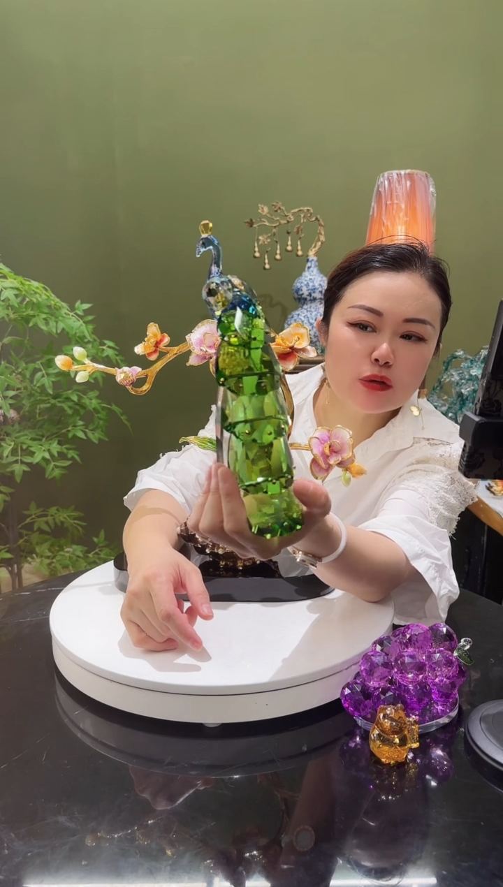 人造水晶K9孔雀 