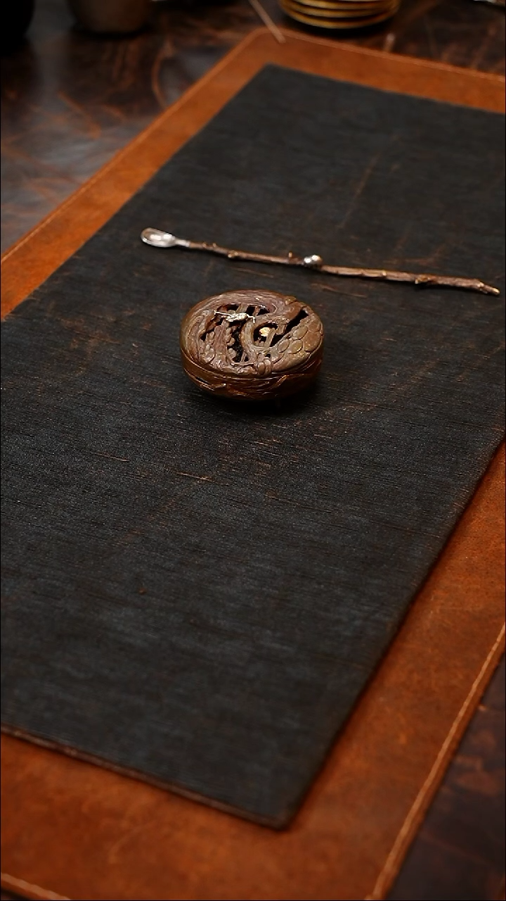 【闪购商品】月拾伍手作抱月香炉......