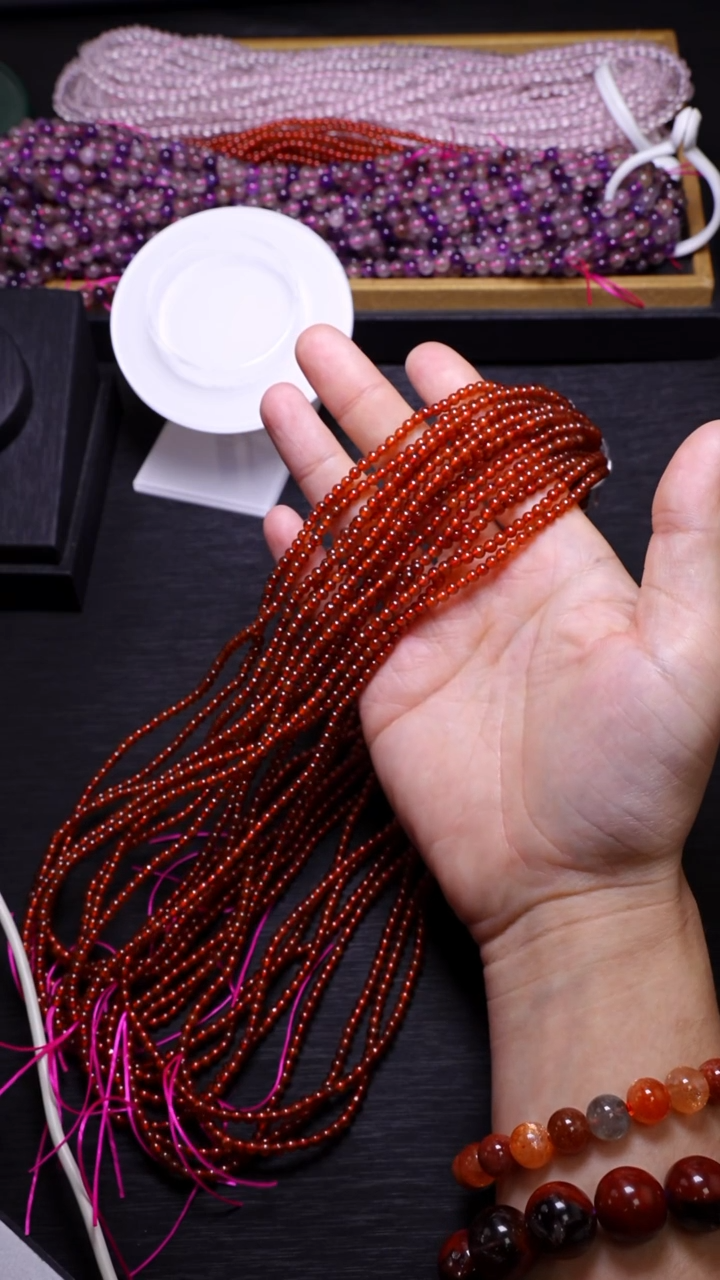 【闪购商品】石榴石多圈未镶嵌Q001芬达石榴石多圈3mm