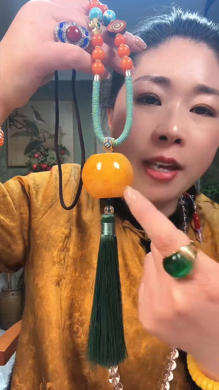 【闪购商品】树脂制品0000000T672