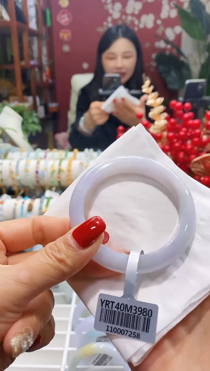 【闪购商品】翡翠手镯未镶嵌128圈口5455/11.7*8.2