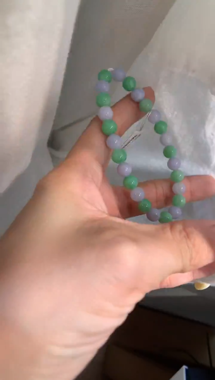 颈饰未镶嵌翡翠手串