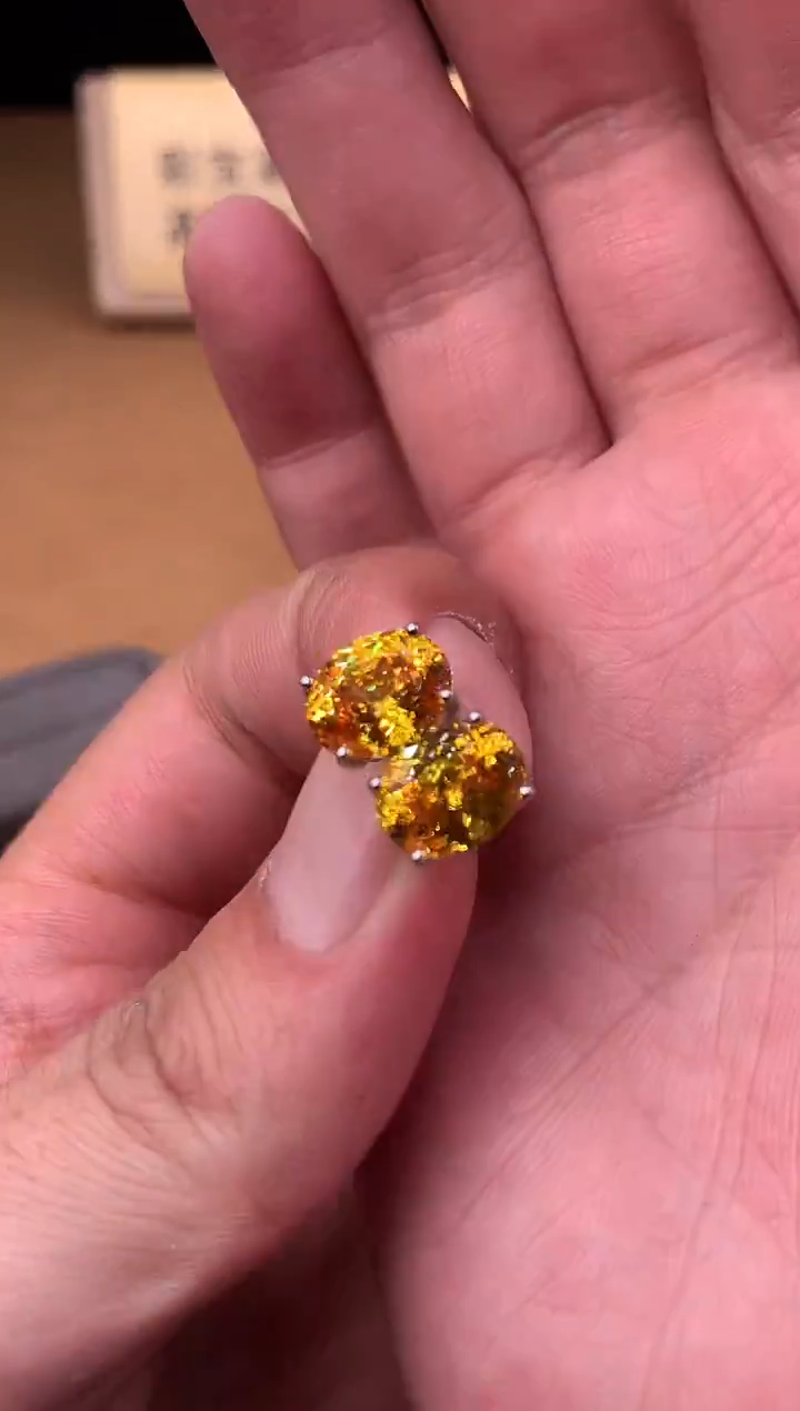 银S925镶嵌耳饰碧玺2222