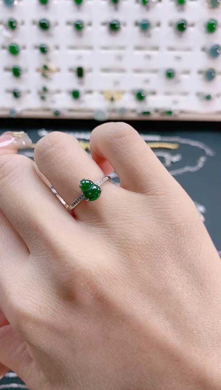 【闪购商品】翡翠戒指银S925镶嵌天然翡翠