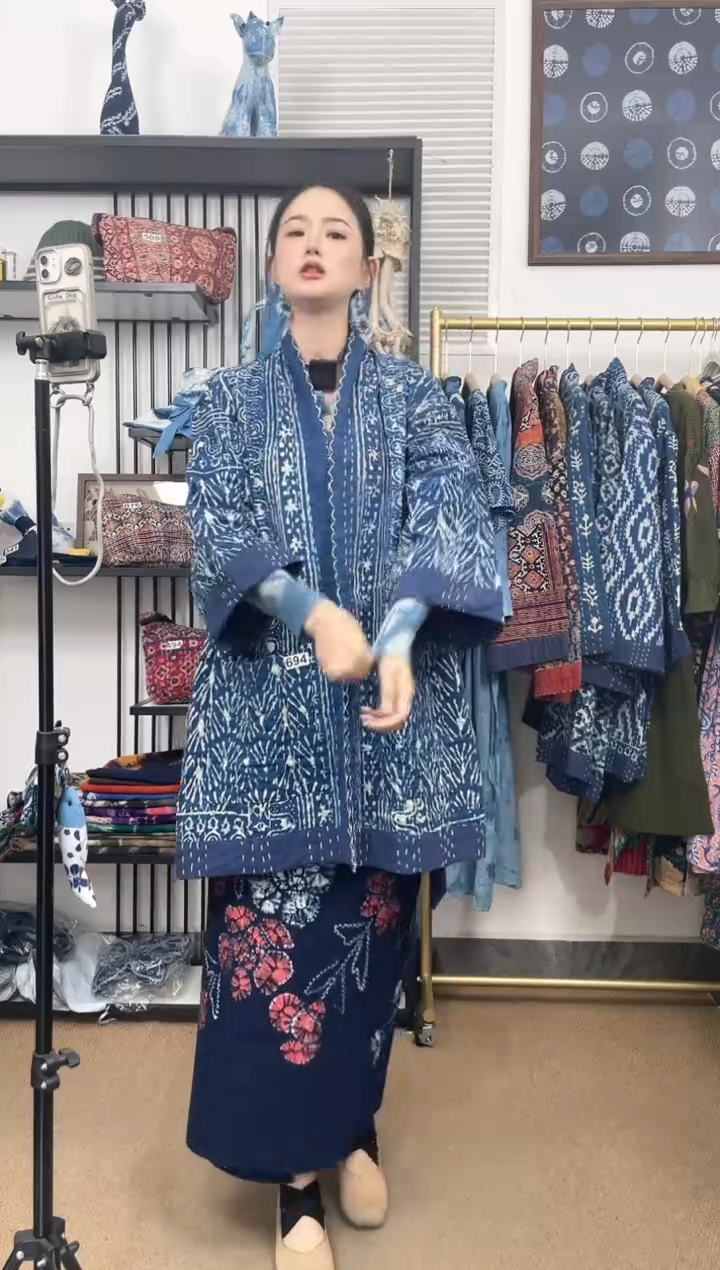 【闪购商品】印度长绒棉蓝染刺子绣外套85cm