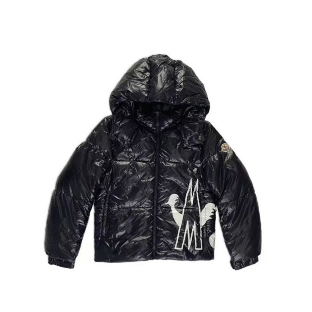99新 MONCLER 海囤/蒙口 羽绒服 /14码/xq79120