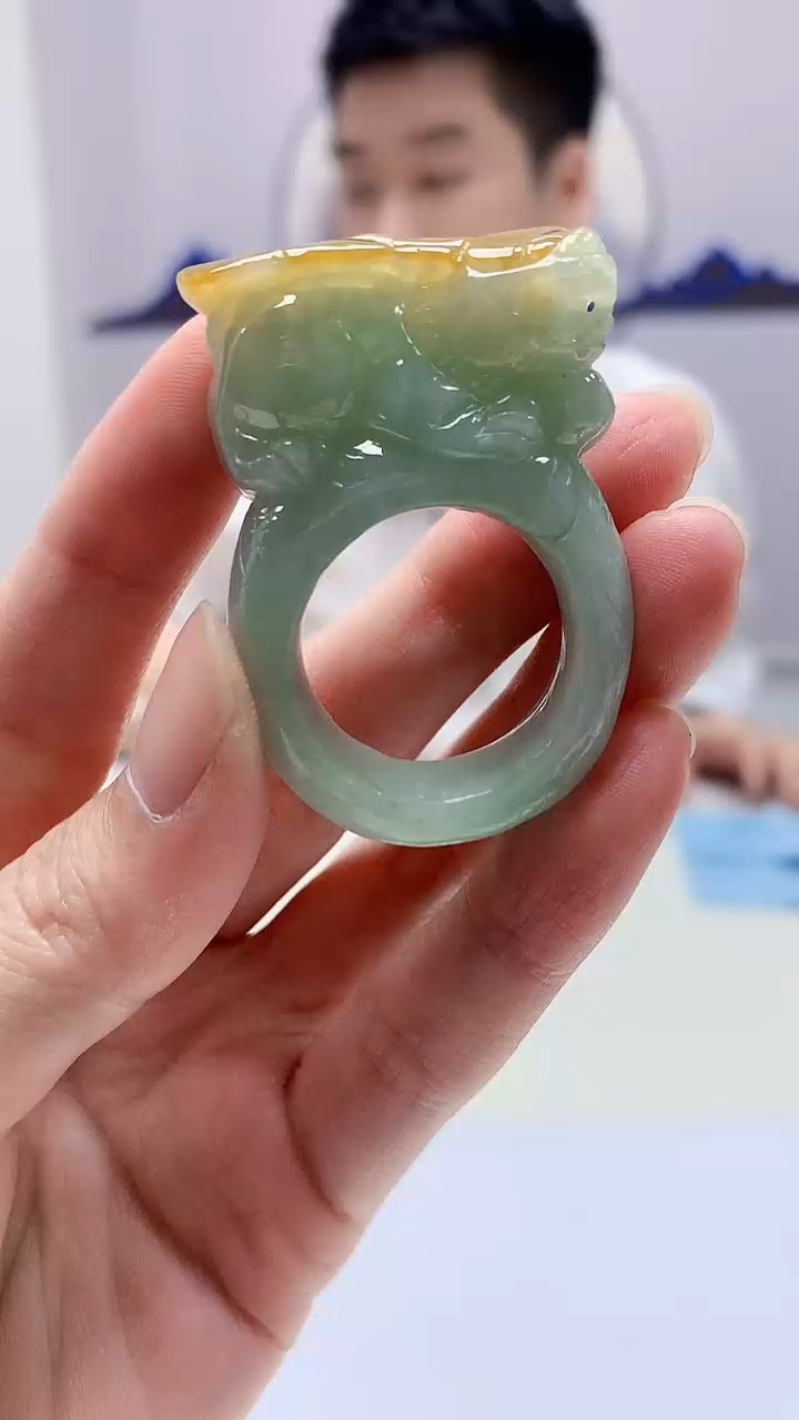 【闪购商品】定制翡翠未镶嵌5028zm-毛货挂件55扳指