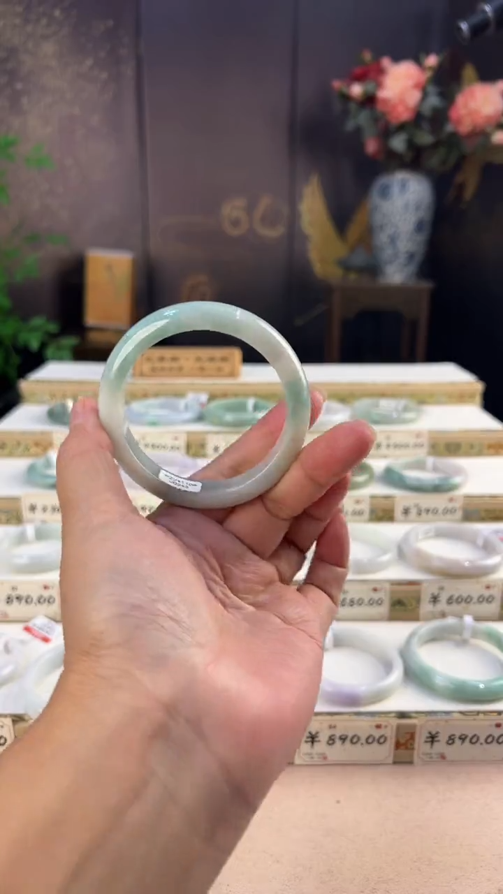 【闪购商品】翡翠手镯未镶嵌手镯