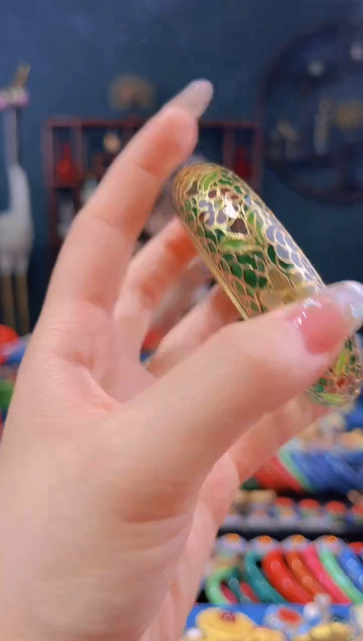 脱胎手镯绿色圈口53-59