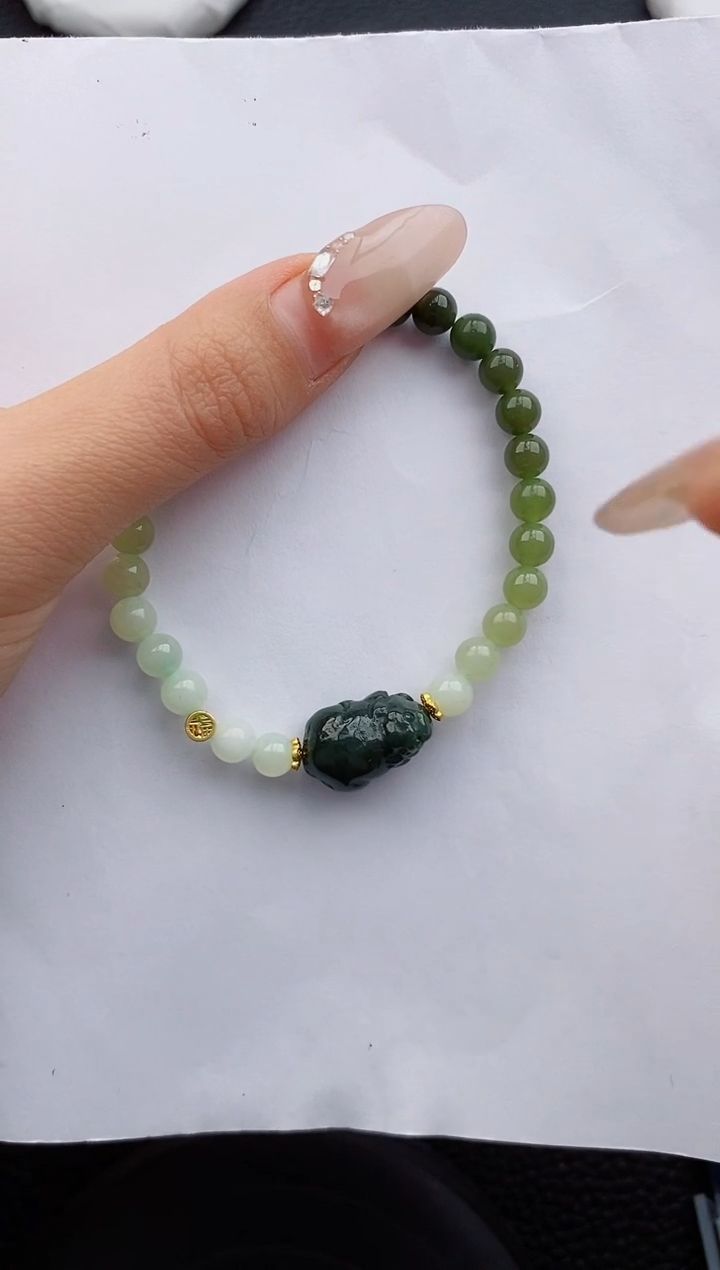 【闪购商品】未镶嵌和田玉手链666友缘微色差T