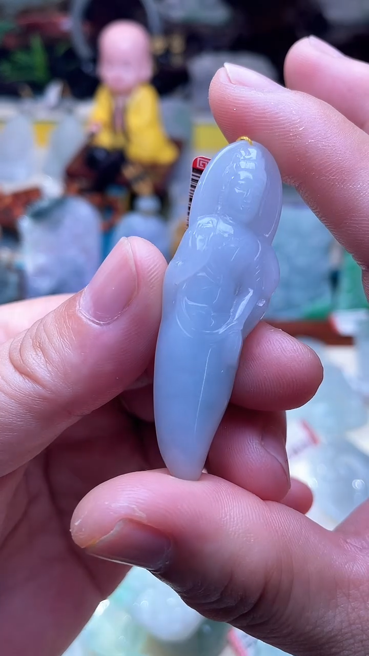 翡翠未镶嵌颈饰1