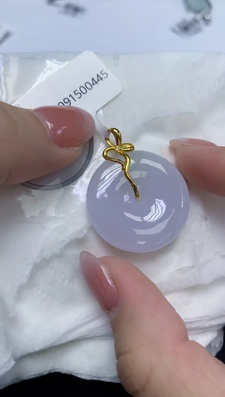 颈饰18K金镶嵌翡翠天然缅甸翡翠A货多样性发一件