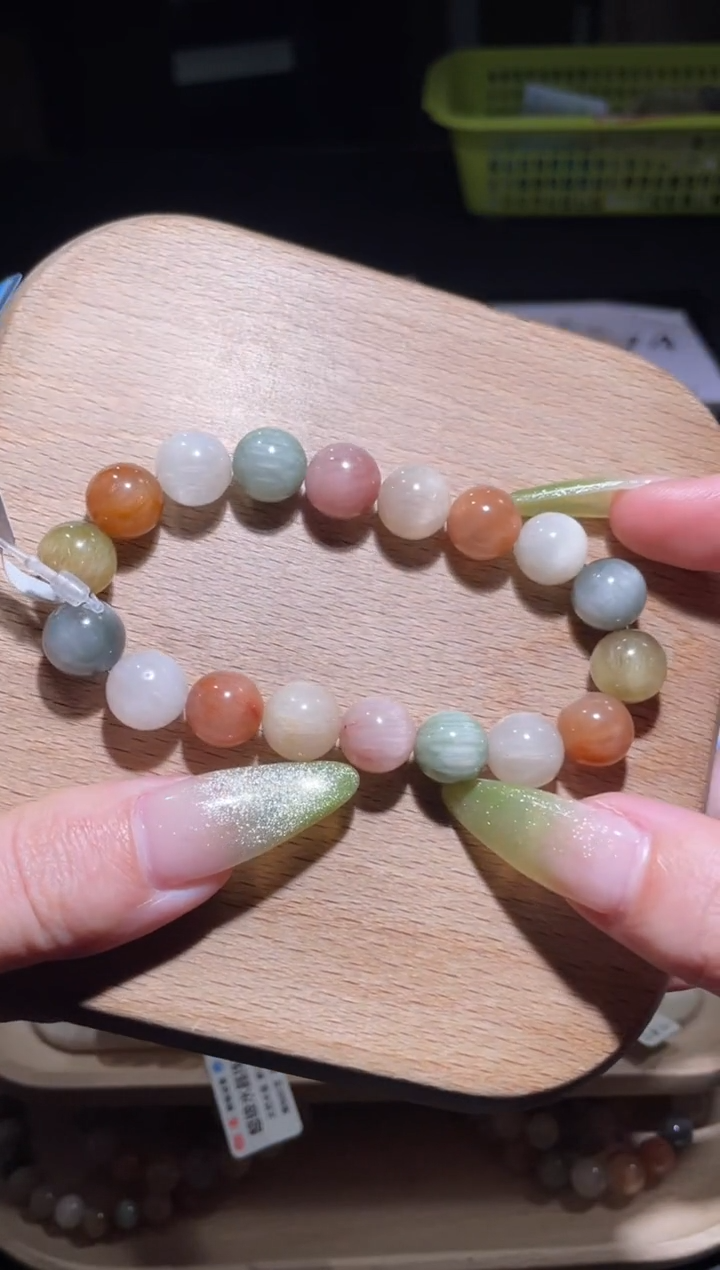 【闪购商品】水晶手链未镶嵌174号多样性发货一V 11+