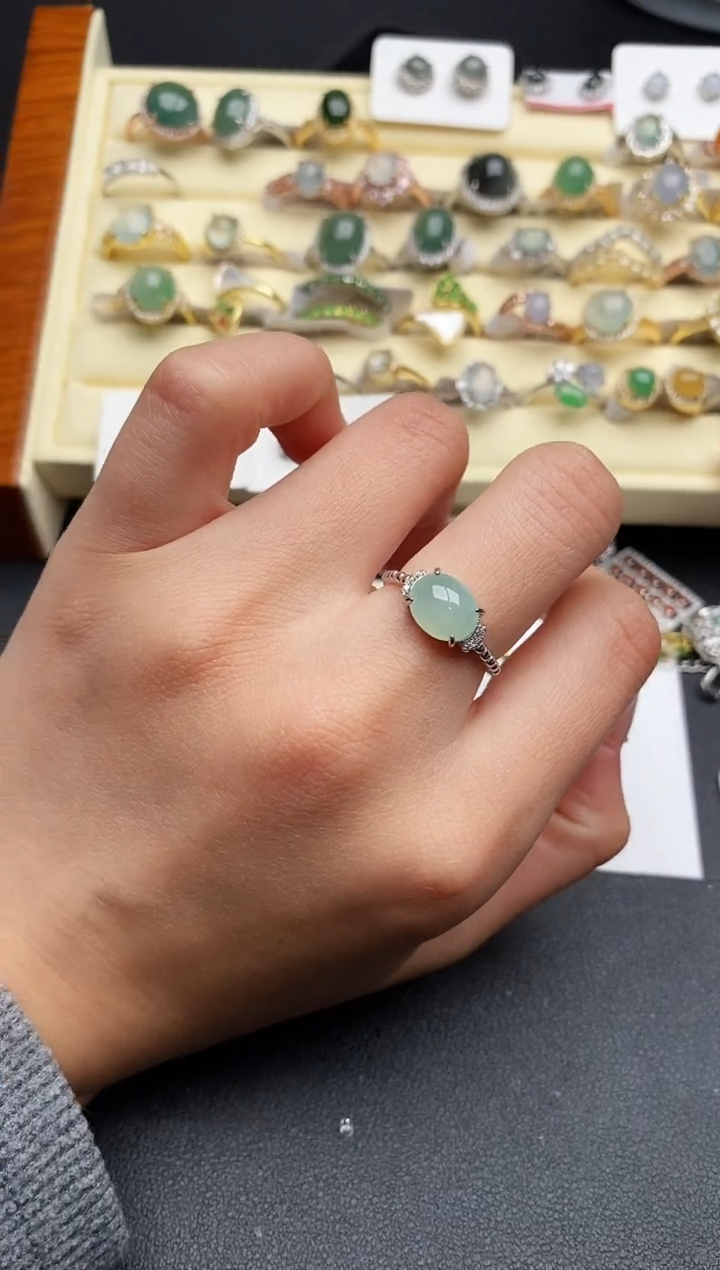 【闪购商品】翡翠戒指银S925镶嵌777777777+5