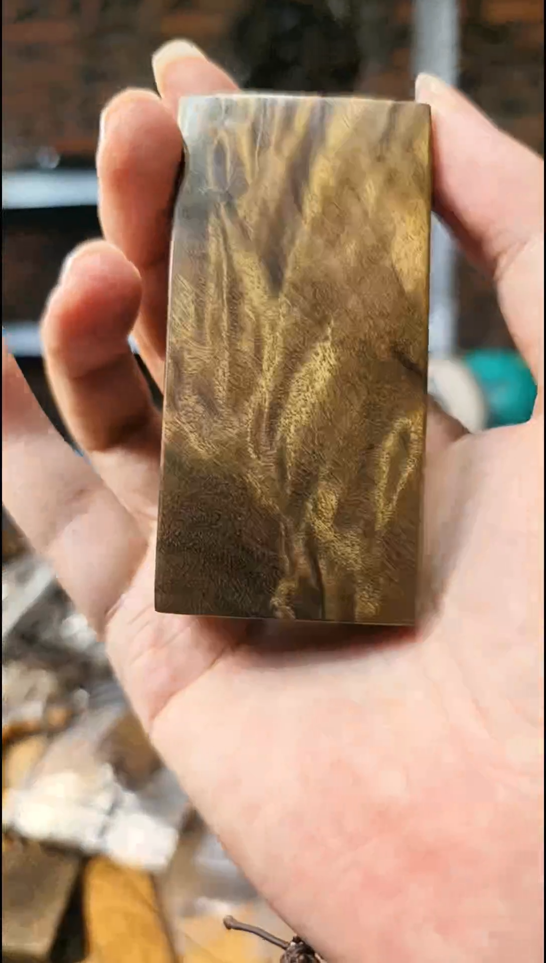 【闪购商品】金丝楠无事牌手把件