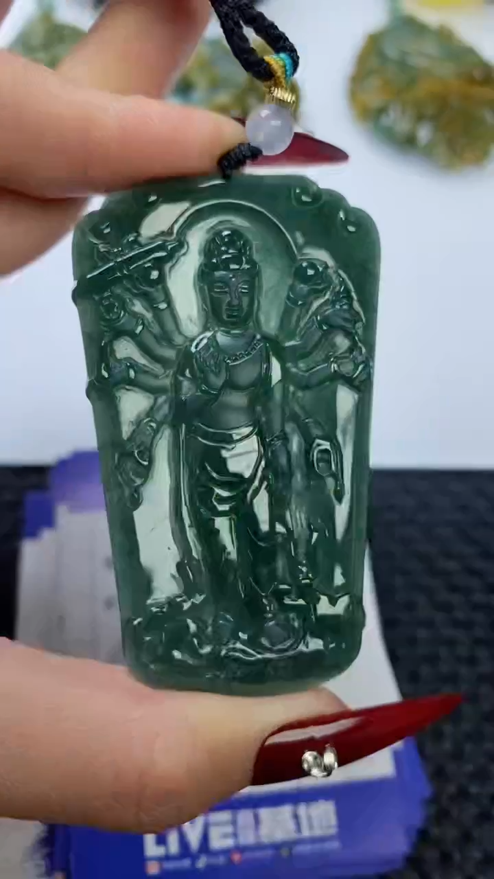 【闪购商品】翡翠颈饰未镶嵌111111111111111