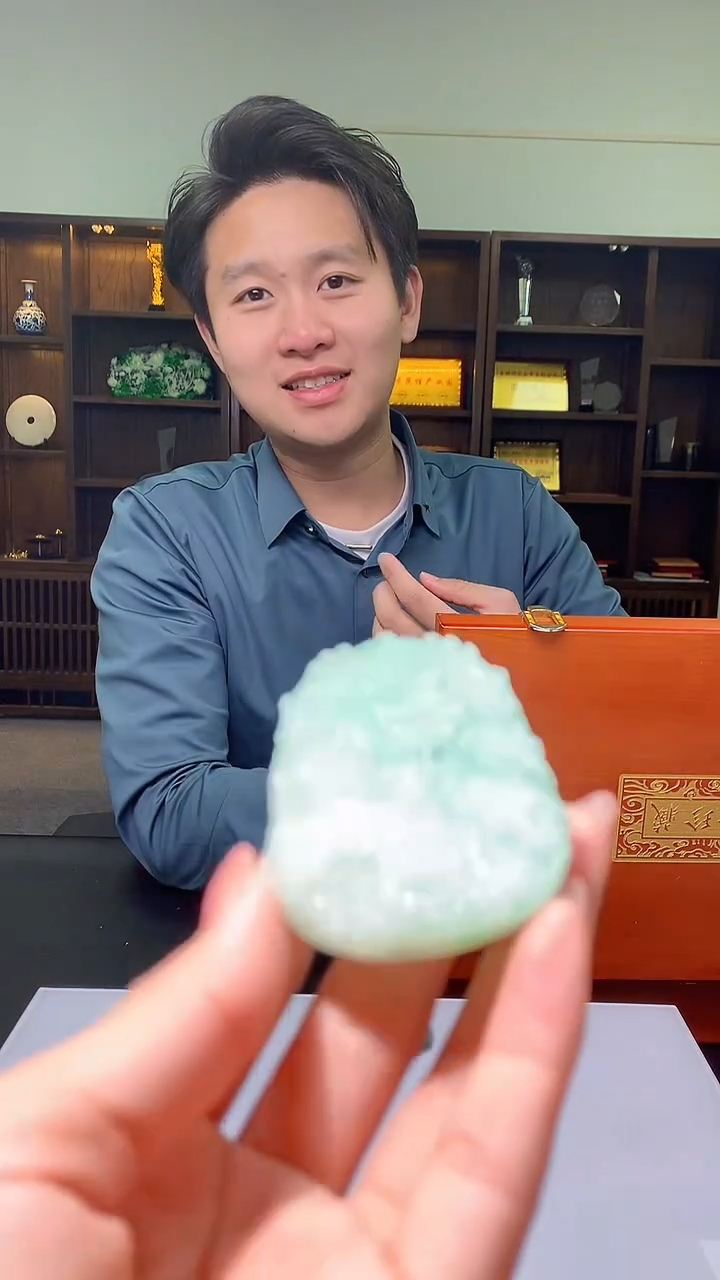 【闪购商品】定制翡翠未镶嵌1051hm-毛货挂件