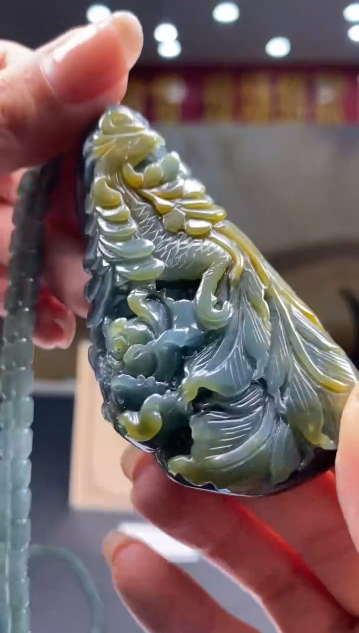 【闪购商品】翡翠颈饰未镶嵌********229