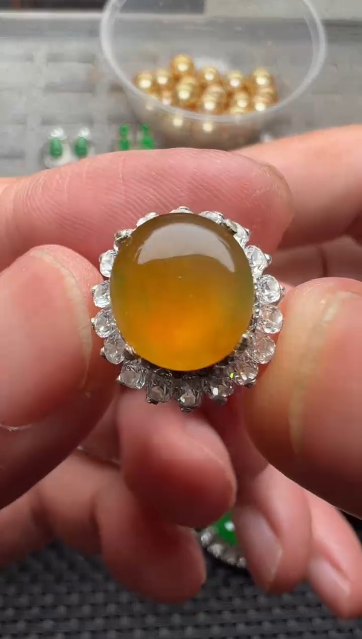 定制翡翠未镶嵌天然A货缅甸翡翠