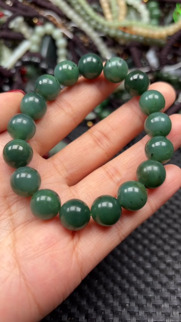 【闪购商品】和田玉颈饰未镶嵌.