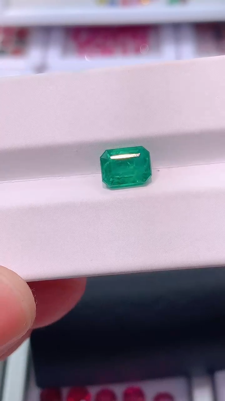 【闪购商品】祖母绿裸石未镶嵌赞比亚2.21