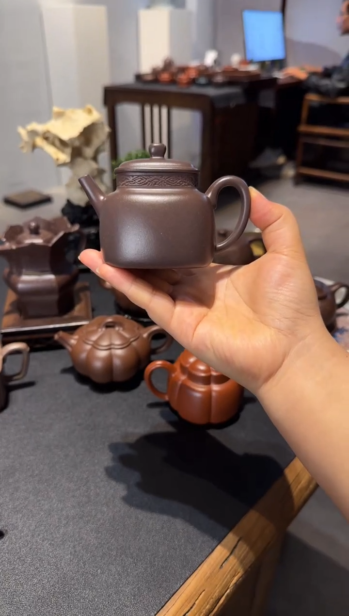 茶壶紫砂青*四方言心