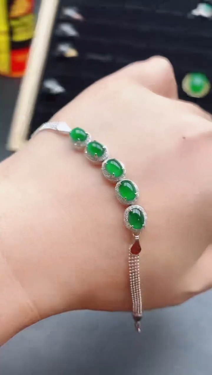 【闪购商品】翡翠手链银S925镶嵌121121