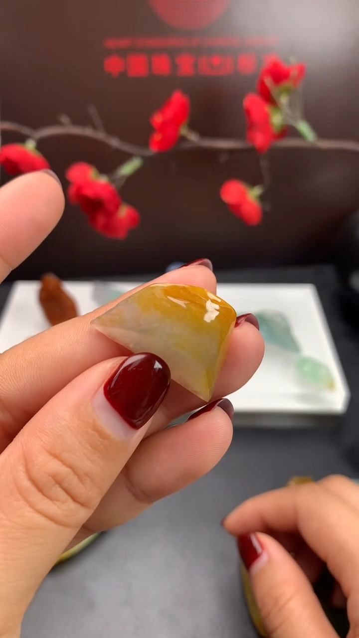 【闪购商品】定制翡翠未镶嵌           