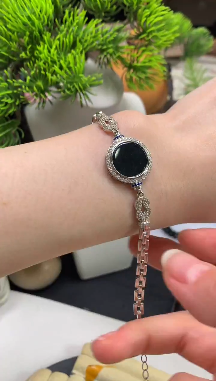 未镶嵌手链翡翠感**好---117744