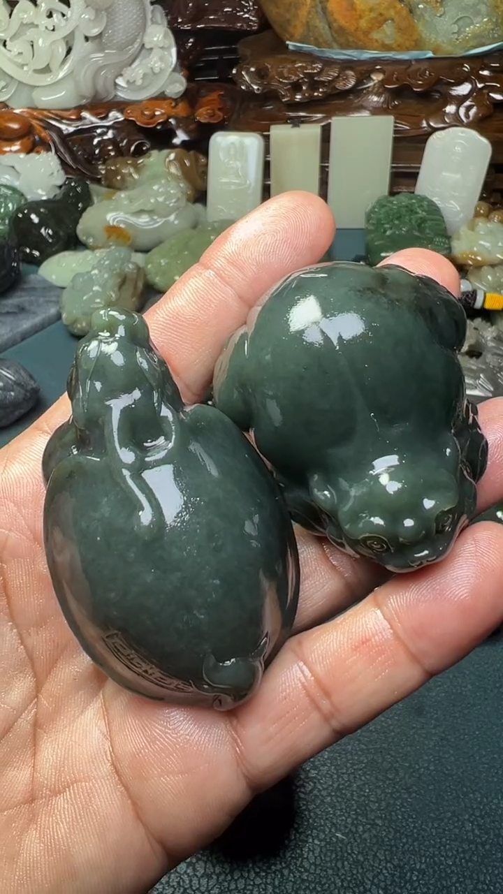 未镶嵌和田玉把件2