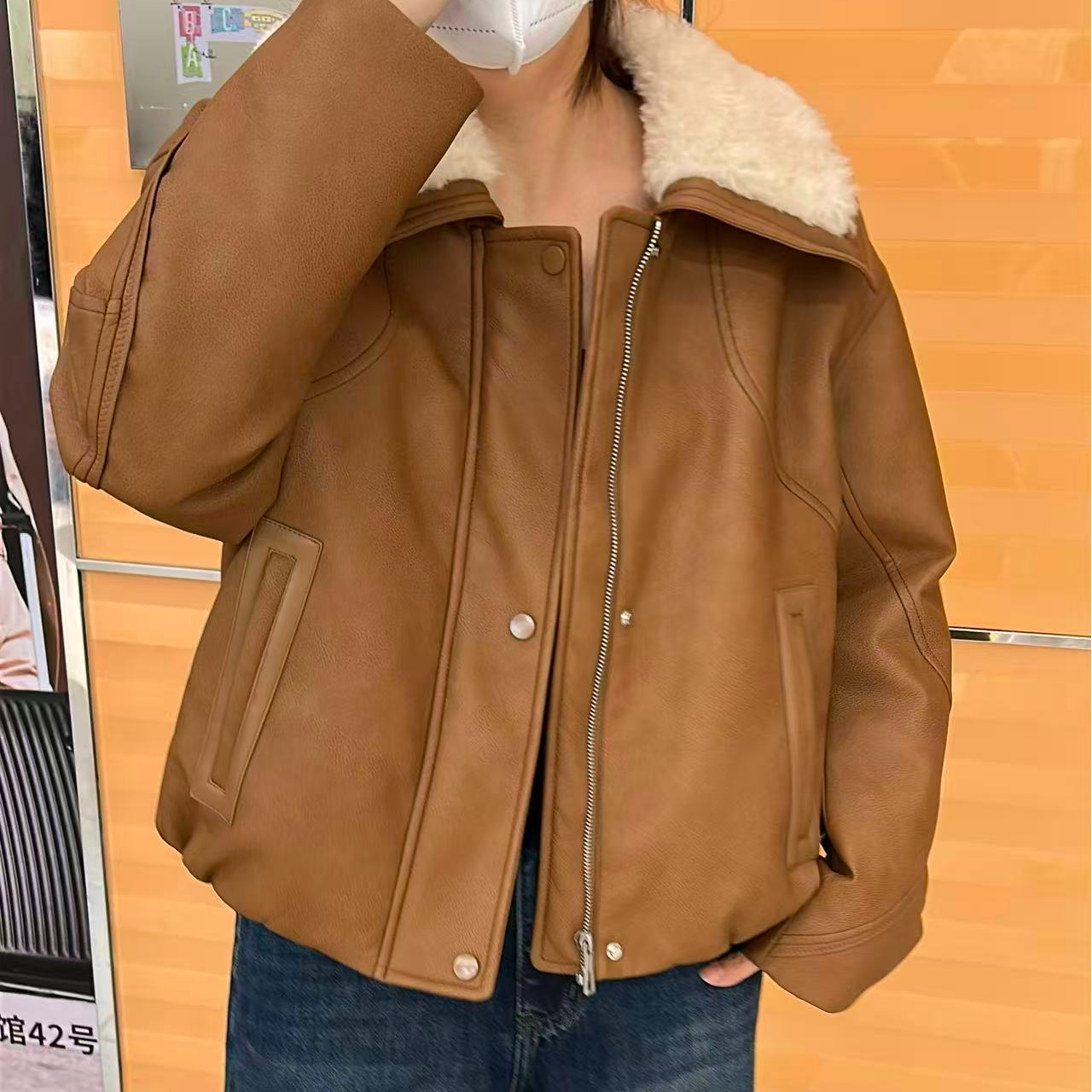 短款标准皮衣宽松型厚款口袋羽绒服女装冬季复古